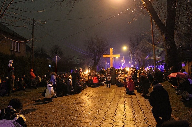 Krzyż i ikona Matki Bożej w Bielsku-Białej - cz. 1