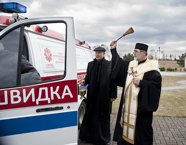 Poświęcenie karetki dla Odessy