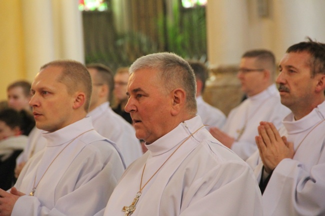 Mamy nowych nadzwyczajnych szafarzy Komunii świętej