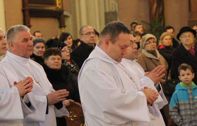 Mamy nowych nadzwyczajnych szafarzy Komunii świętej