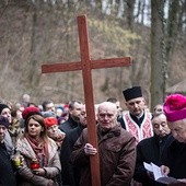  Kościół Greckokatolicki w Polsce liczy obecnie ok. 50 tys. wiernych. 10 tysięcy z nich żyje na Warmii i Mazurach, skupionych w trzech dekanatach: elbląskim, olsztyńskim oraz węgorzewskim