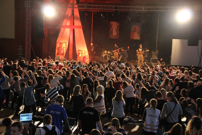 Forum młodzieży - koncert ewangelizacyjny 