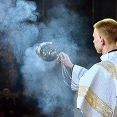 O oprawę liturgii zatroszczyli się świdniccy alumni