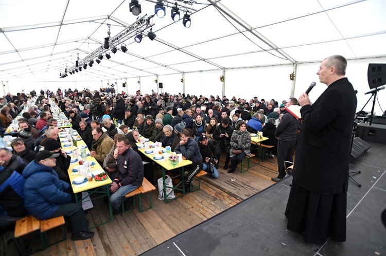 Śniadanie Wielkanocne dla potrzebujących