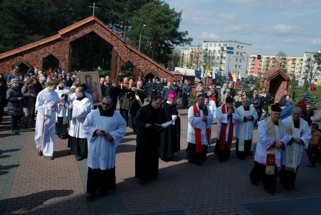 Symbole ŚDM w Przysusze, Kozienicach, Jedlińsku i Zwoleniu