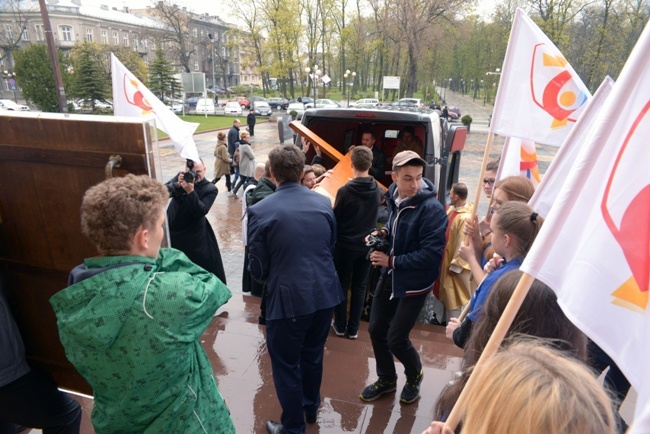 Pożegnanie symboli ŚDM w diecezji radomskiej