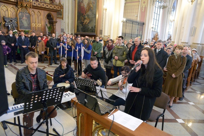 Pożegnanie symboli ŚDM w diecezji radomskiej