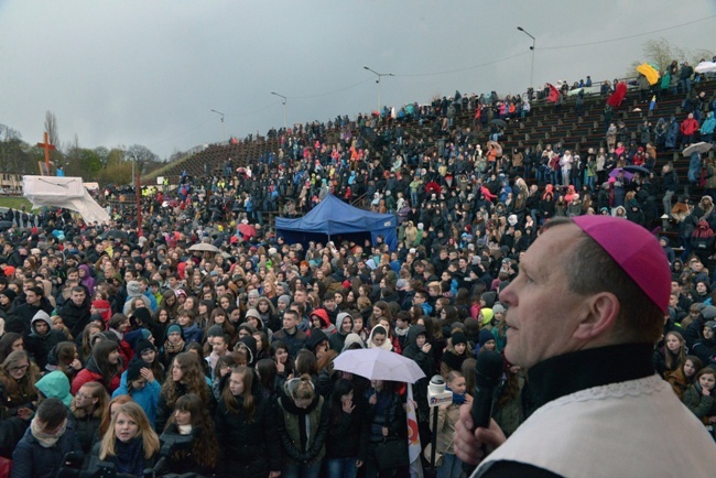 Pożegnanie symboli ŚDM w diecezji radomskiej