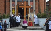 Powitanie krzyża i maryjnej ikony