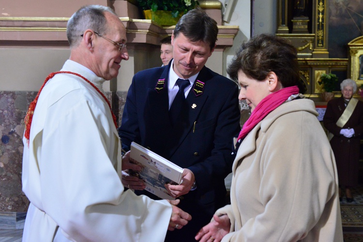 50 lat przy ołtarzu w Kłodzku