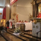 Peregrnacjia krzyża i ikony