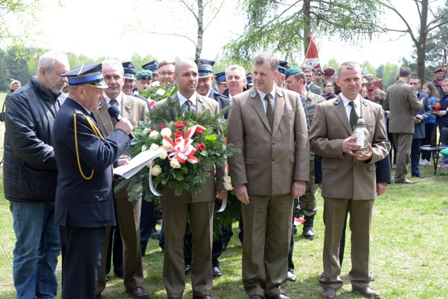 75. rocznica śmierci Henryka Dobrzańskiego ”Hubala”