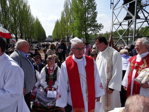 Pielgrzymka polskiego duchowieństwa do Dachau