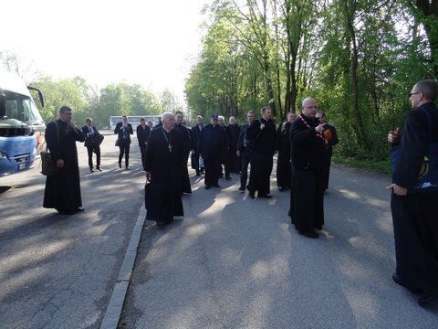 Pielgrzymka polskiego duchowieństwa do Dachau