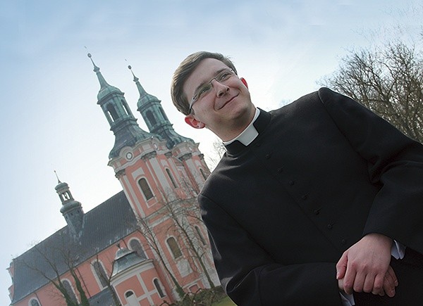  Dk. Michał Płończak pochodzi z parafii pw. Stanisława Biskupa we Wschowie