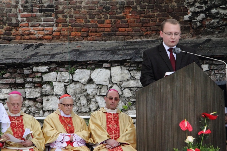 Procesja ku czci św. Stanisława z Wawelu na Skałkę cz. 2