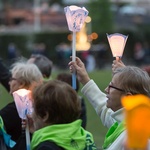 Lourdes, procesja różańcowa