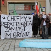 Ponton powrotny dla imigranta