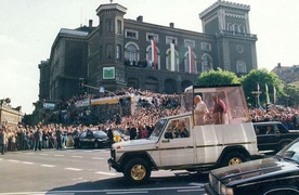 20 lat temu, w centrum Bielska-Białej bielszczanie pozdrawiali Jana Pawła II