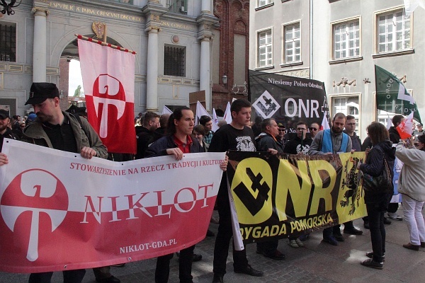 "Marsz równości" i manifestacja narodowców