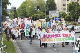 Trasa w Lubinie wiodła m.in. aleją Niepodległości, czyli główną ulicą miasta