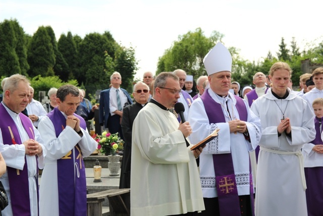 Pogrzeb śp. ks. kan. Piotra Kocura w Skoczowie