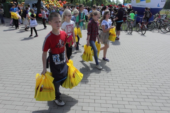 4000 uśmiechów