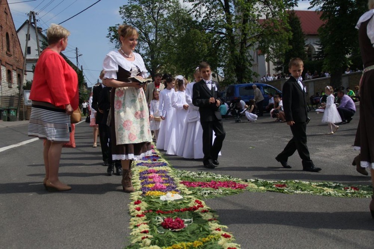 Procesja Bożego Ciała w Zalesiu Śląskim