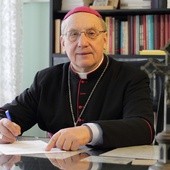 Abp Kondrusiewicz pisze do swych diecezjan: Białoruś potrzebuje przede wszystkim...