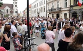 Boże Ciało w Krakowie - procesja z Wawelu na Rynek Główny - cz. 1