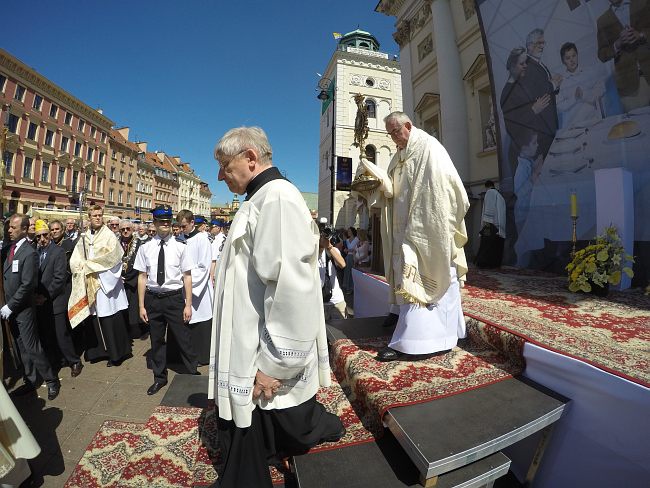 Tłumy szły za Chrystusem