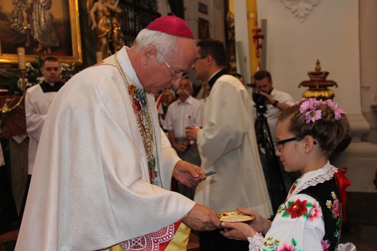 Boże Ciało w Łowiczu - Eucharystia