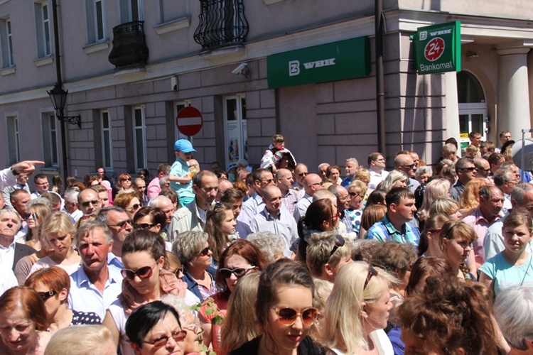 Procesja Bożego Ciała w Łowiczu, cz. I