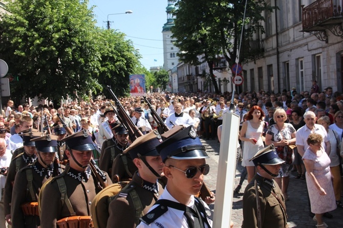 Procesja Bożego Ciała w Łowiczu, cz. I