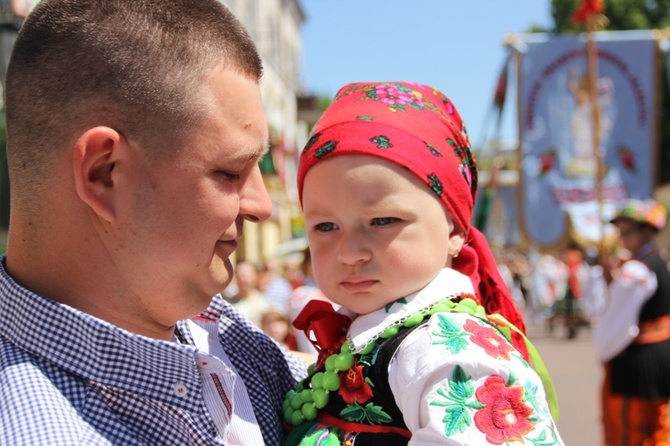 Procesja Bożego Ciała w Łowiczu, cz. I