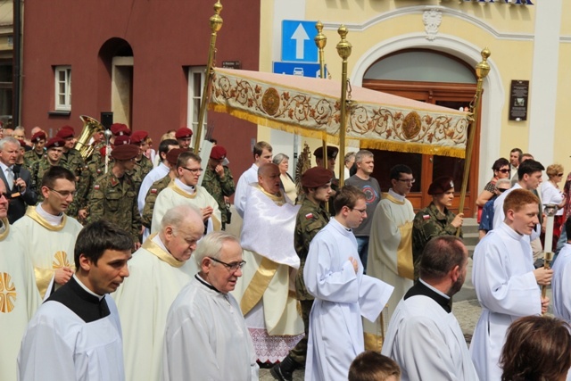 Procesja Bożego Ciała ulicami Bielska-Białej