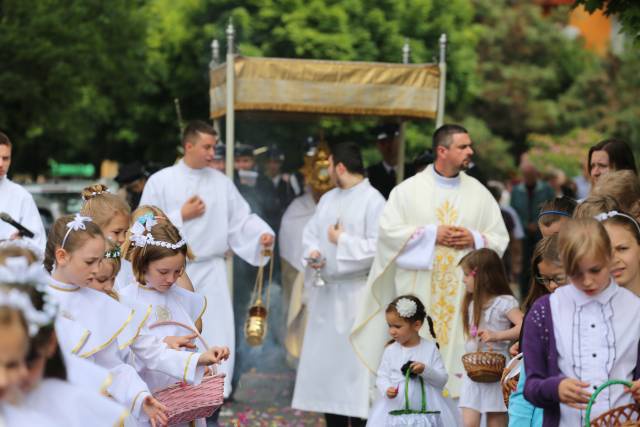 Boże Ciało - Czechowice-Dziedzice - NMP Królowej Polski