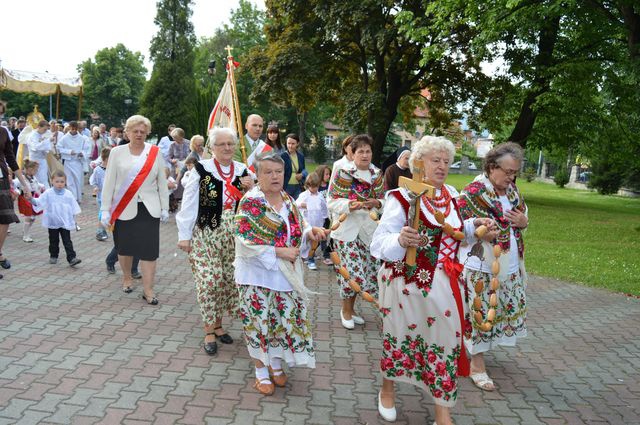 Z Jezusem dokoła kościoła