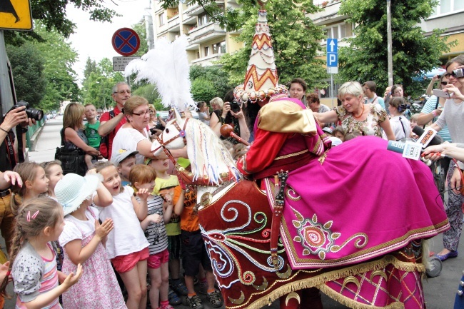 Lajkonik harcuje w Krakowie