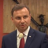 Duda: Nie zabraniajcie mi się modlić