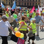 Rodzinny polonez na Marszu dla Życia i Rodziny