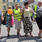 Rodzinny polonez na Marszu dla Życia i Rodziny