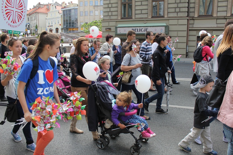 II Marsz dla Życia i Rodziny w Bielsku-Białej - cz. 1