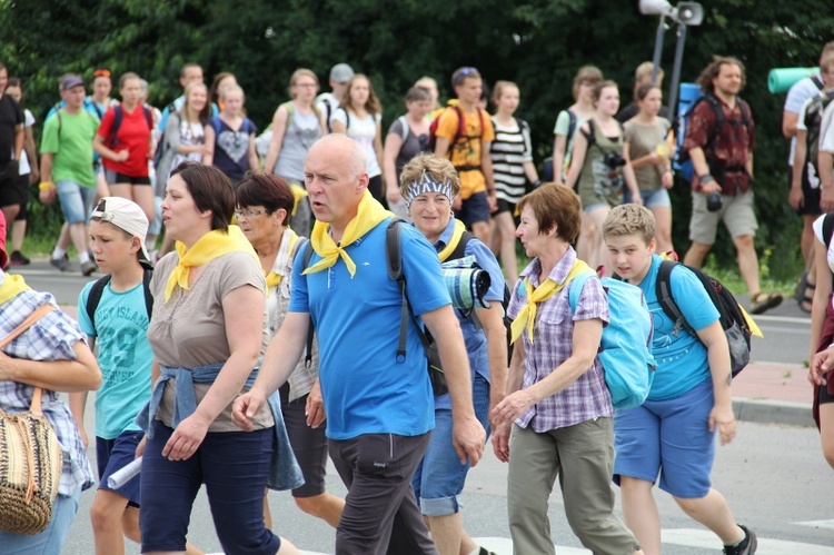 Pielgrzymka parafii Leszczyny i Skrzyszów