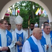 Bp Stanisław Salaterski przewodniczył Mszy św. w intencji Wspólnot dla Intronizacji Najświętszego Serca Pana Jezusa