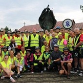 Na drogę pielgrzymów pobłogosławił bp Piotr Turzyński