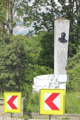 Pomnik kata AK zniknie. Rosjanie zaprotestują?