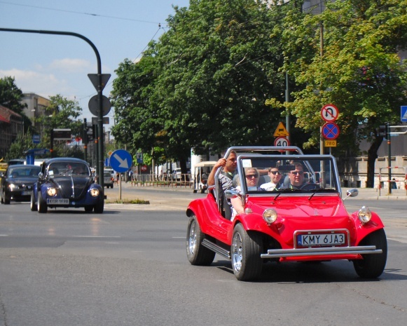 Parada "garbusów" w Krakowie