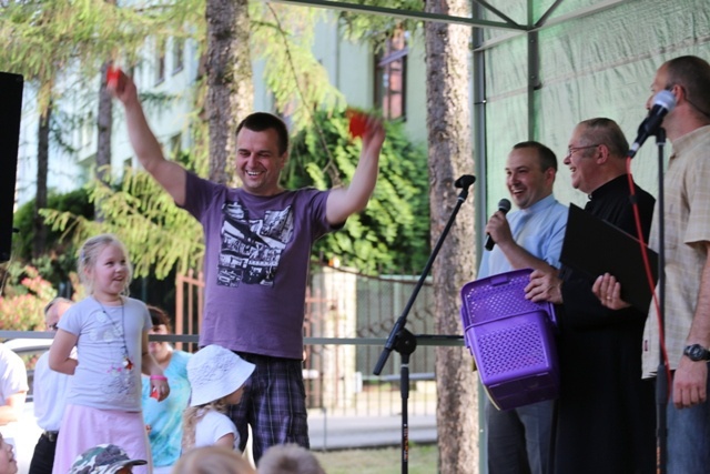 Piknik Rodzinny w bielskiej parafii NSPJ