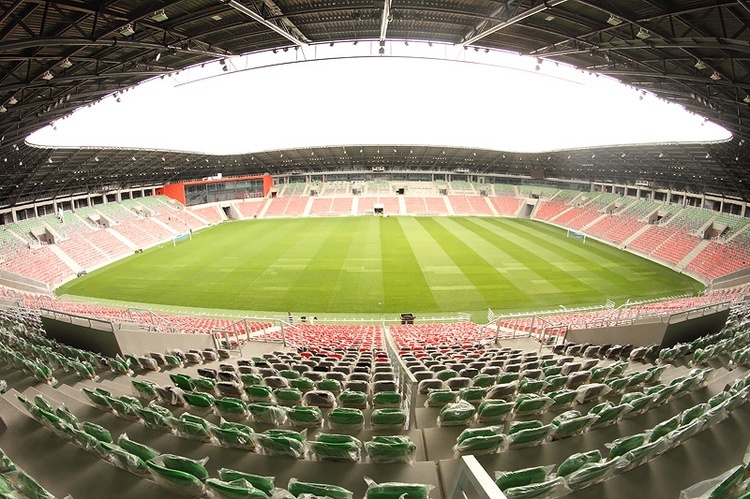 Nowy Stadion w Tychach - w środku